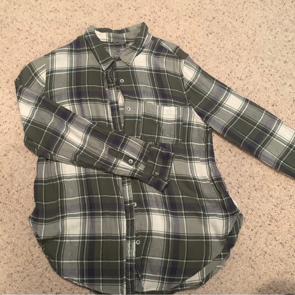 Aerie Button-Up Flannel Shirt Plaid Long Sleeve